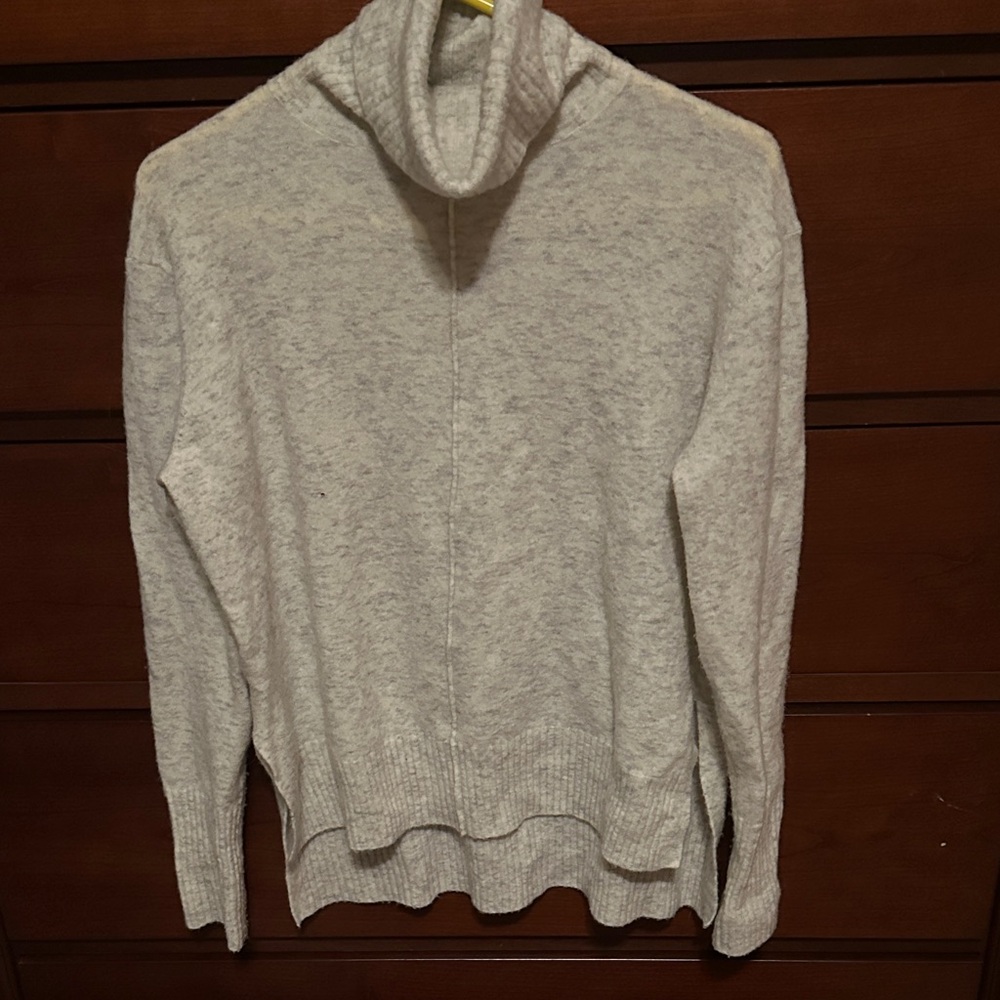 Athleta Cozy Women's Turtleneck Sweater - Cream/Grey